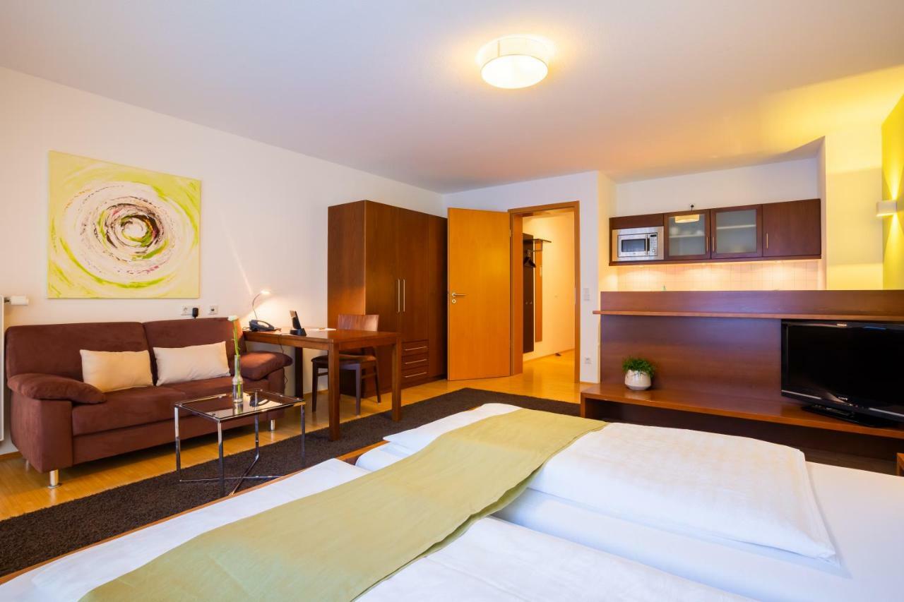 ACANTUS Hotel Weisendorf Buitenkant foto