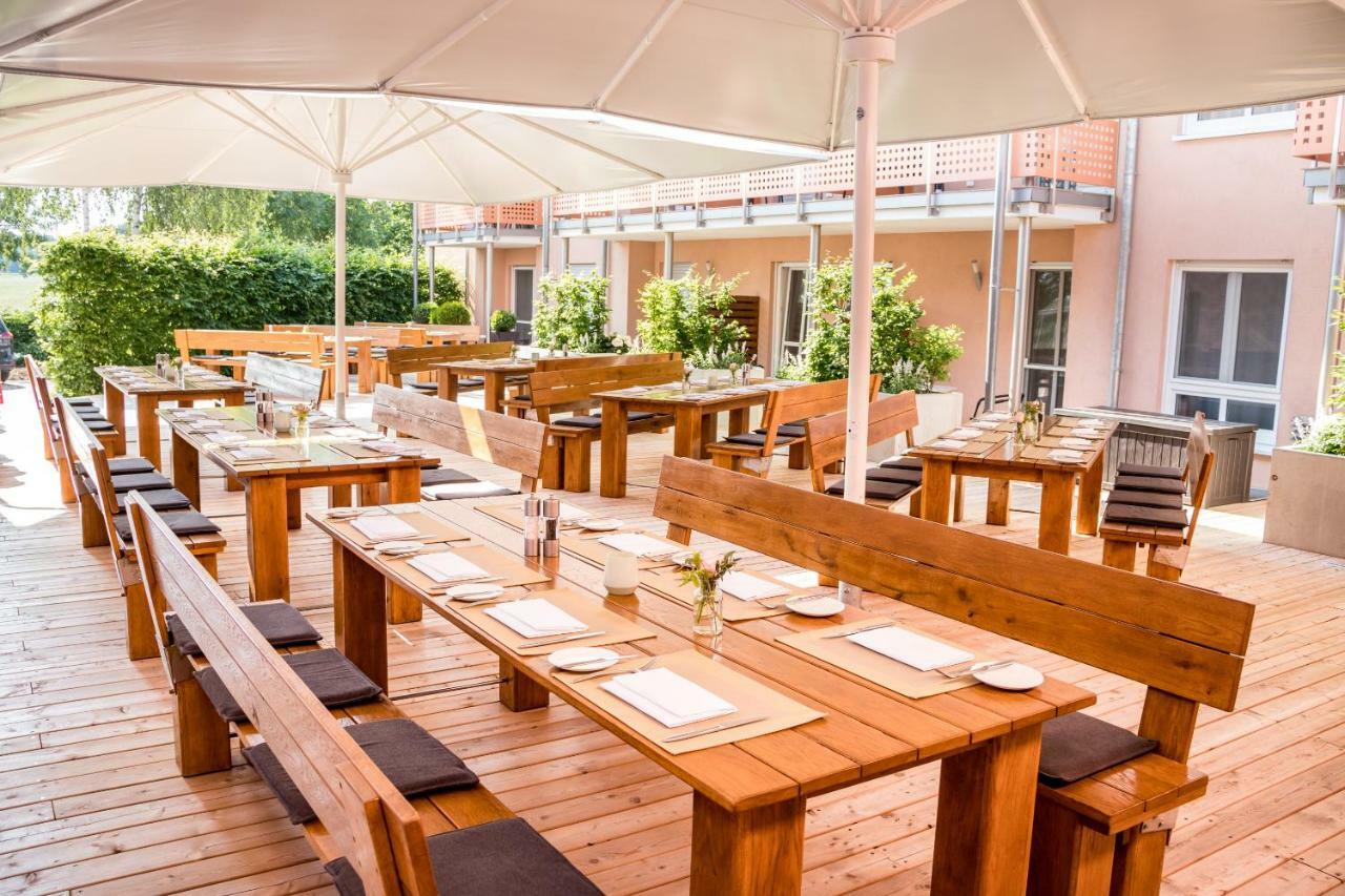 ACANTUS Hotel Weisendorf Buitenkant foto